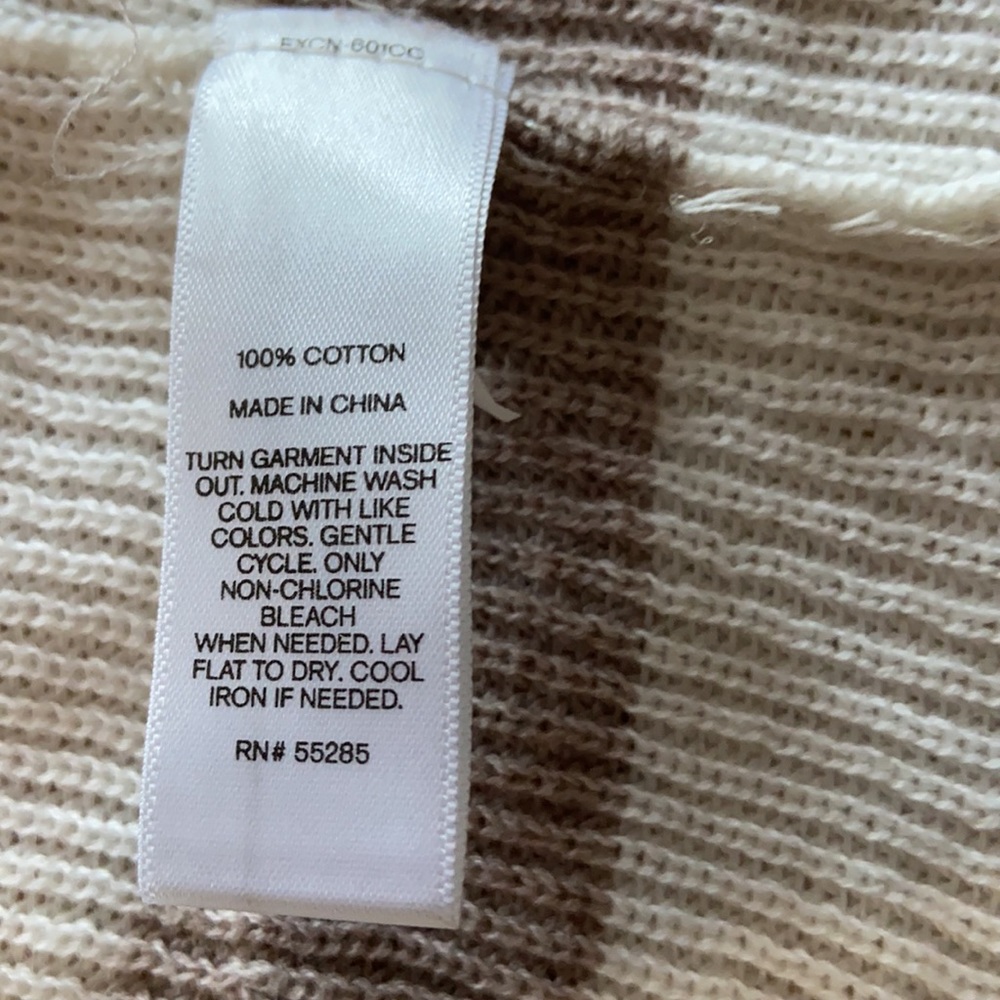 Express Cardigan - Picture 3 of 4